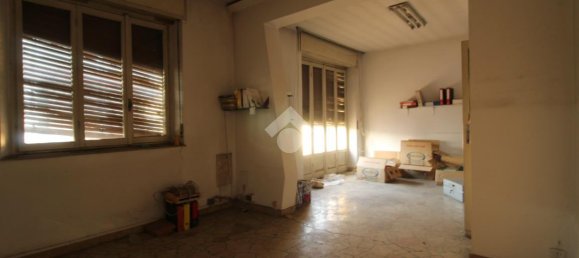 9-Zimmer Haus in Rescaldina, Italy, Nr. 119601 5