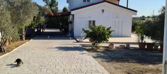 3 Schlafzimmer Villa in Moni, Cyprus, Nr. 18732 3