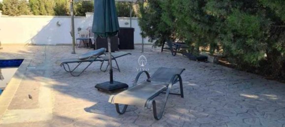 3 Schlafzimmer Villa in Moni, Cyprus, Nr. 18732 9