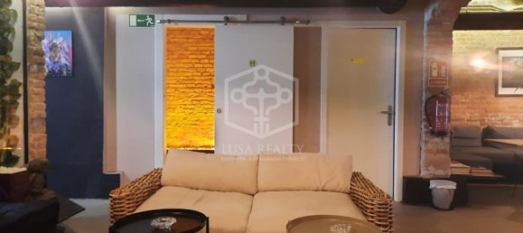 98m² Commercial property in Barcelona, Spain No. 7470 6