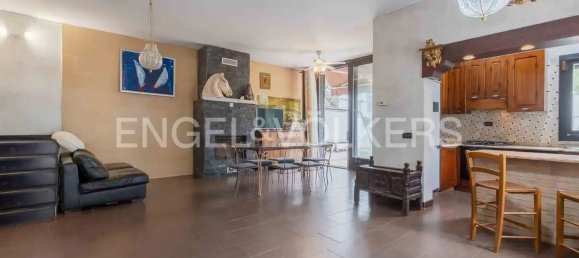 5 rooms House in Venice, Italy No. 109263 10