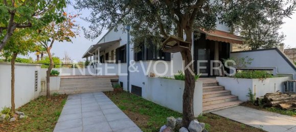 5 rooms House in Venice, Italy No. 109263 11