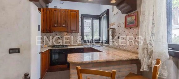 5 rooms House in Venice, Italy No. 109263 3