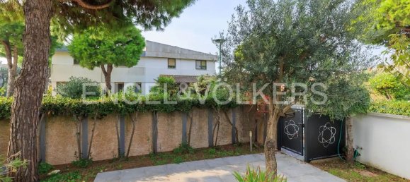 5 rooms House in Venice, Italy No. 109263 6