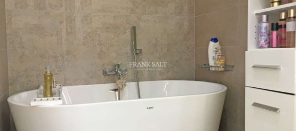 2 bedrooms Apartment in Mosta, Malta No. 8119 17