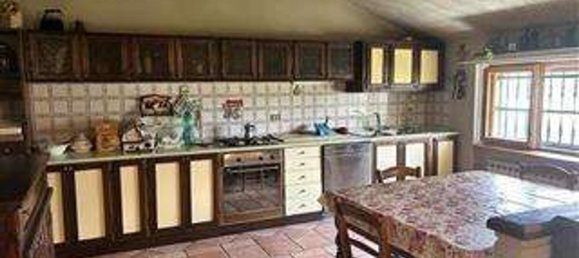 Casa de 9 habitaciónes en Agazzano, Italy No. 226447 7