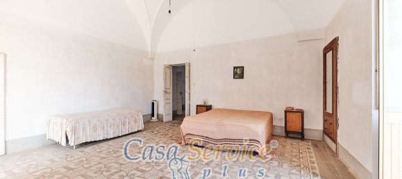 6 rooms House in Ruffano, Italy No. 59701 3
