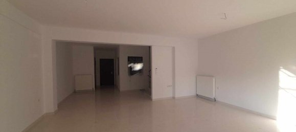  T4 em Thessaloniki, Greece N.º 2755 9