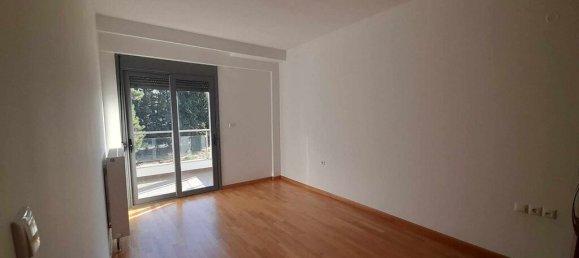  T4 em Thessaloniki, Greece N.º 2755 15