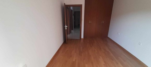  T4 em Thessaloniki, Greece N.º 2755 16