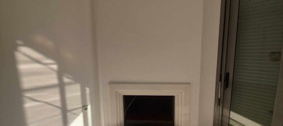  T4 em Thessaloniki, Greece N.º 2755 7