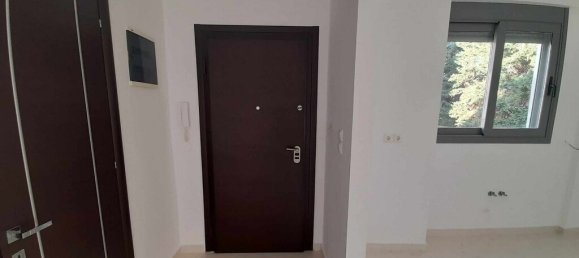  T4 em Thessaloniki, Greece N.º 2755 10