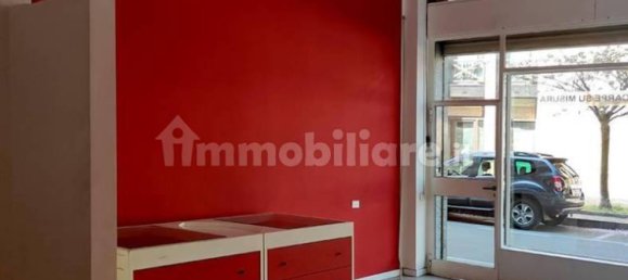 Propiedad comercial de 1 habitación en Saronno, Italy No. 160930 13