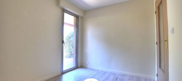 1 غرف نوم شقة في Frejus, France رقم 310371 7