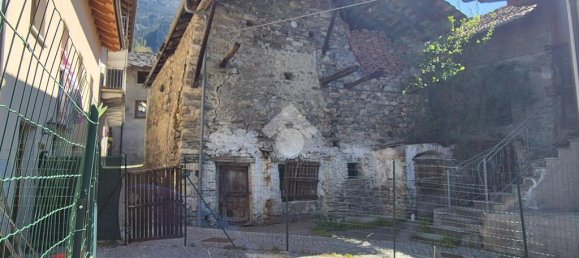 5-Zimmer Haus in Roisan, Italy, Nr. 121738 10