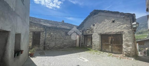 5-Zimmer Haus in Roisan, Italy, Nr. 121738 13