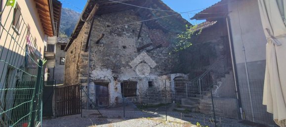 5-Zimmer Haus in Roisan, Italy, Nr. 121738 3