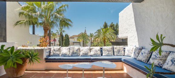2 bedrooms Penthouse in Marbella, Spain No. 56949 5