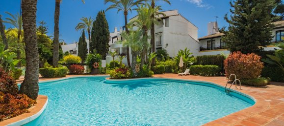 2 bedrooms Penthouse in Marbella, Spain No. 56949 31