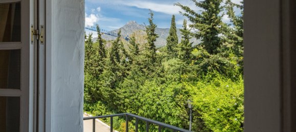 2 bedrooms Penthouse in Marbella, Spain No. 56949 32