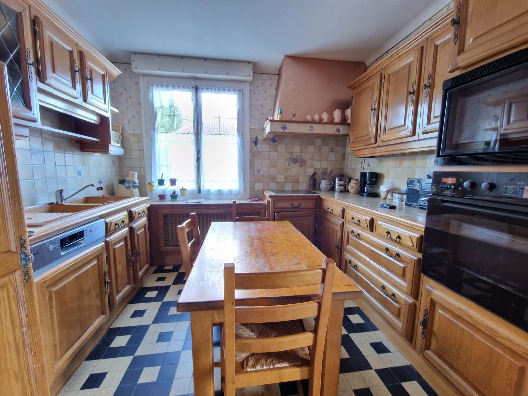 3 غرف نوم منزل في Fleury-les-Aubrais, France رقم 235088