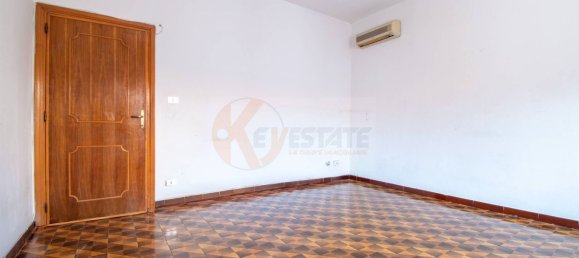 4 bedrooms Apartment in Chiaramonti, Italy No. 355902 3