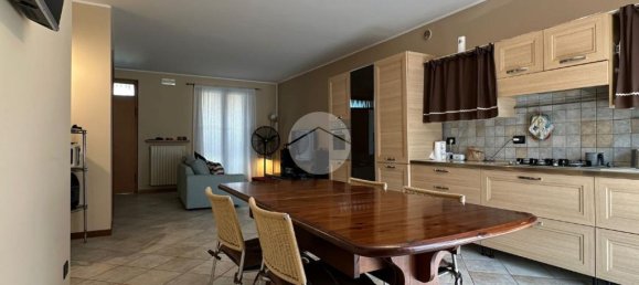 3 Schlafzimmer Villa in Cazzano di Tramigna, Italy, Nr. 257630 9