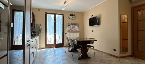 3 Schlafzimmer Villa in Cazzano di Tramigna, Italy, Nr. 257630 2