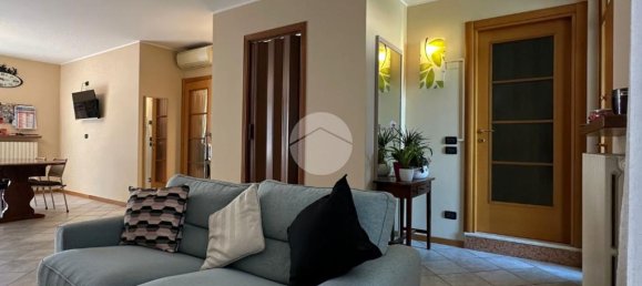 3 Schlafzimmer Villa in Cazzano di Tramigna, Italy, Nr. 257630 4