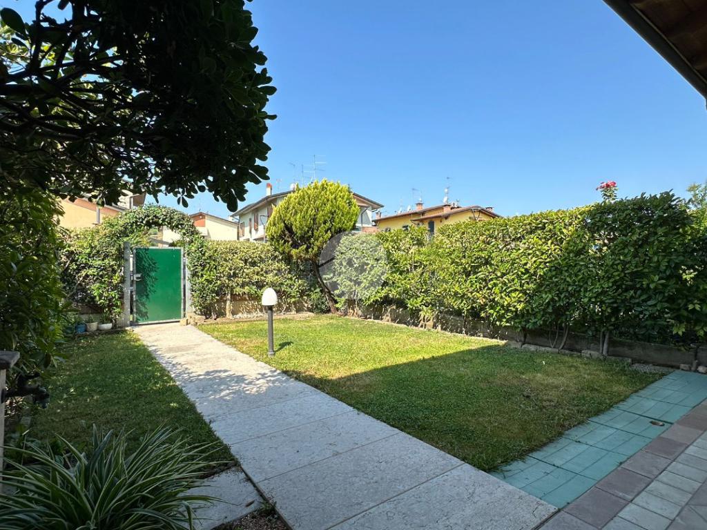 3 Schlafzimmer Villa in Cazzano di Tramigna, Italy, Nr. 257630