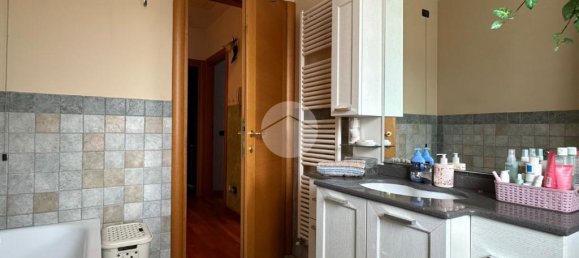 3 Schlafzimmer Villa in Cazzano di Tramigna, Italy, Nr. 257630 10