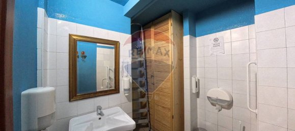 Gewerbliche Immobilie in Varese, Italy 45m², Nr. 346659 9