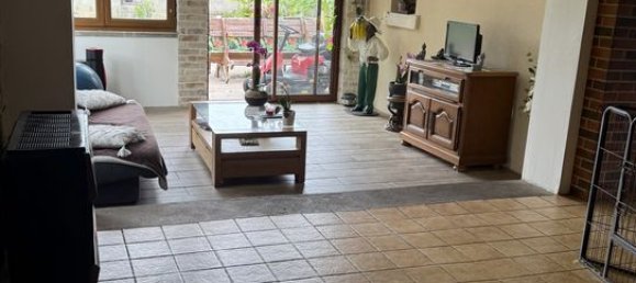 2 bedrooms House in Balagny-sur-Therain, France No. 282595 10