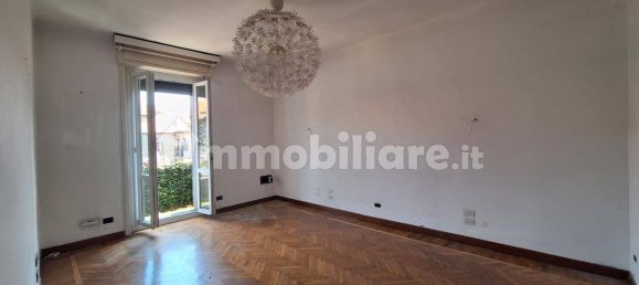 2 bedrooms Apartment in Milan, Italy No. 360114 10