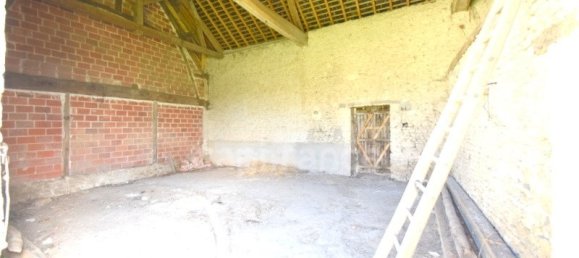 Estudio en Tivernon, France No. 158102 3