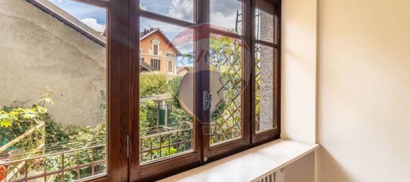 Apartamento T2 em Biella, Italy N.º 288478 9