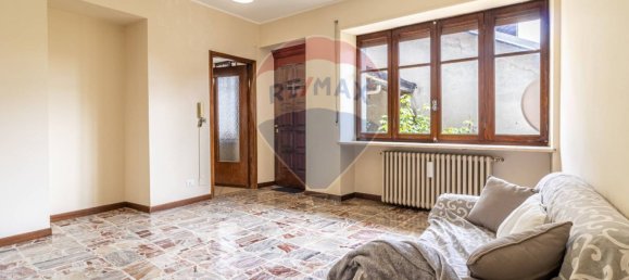Apartamento T2 em Biella, Italy N.º 288478 7