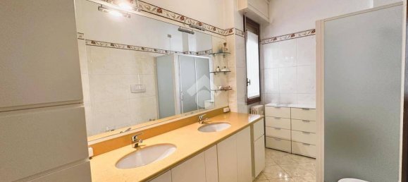 Apartamento T2 em Vimercate, Italy N.º 60149 26