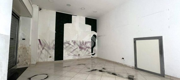 Garagem em Casoria, Italy 23 m² N.º 330606 2