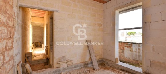 Casa de 5 habitaciónes en Calimera, Italy No. 144122 5