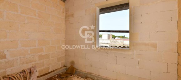 Casa de 5 habitaciónes en Calimera, Italy No. 144122 3