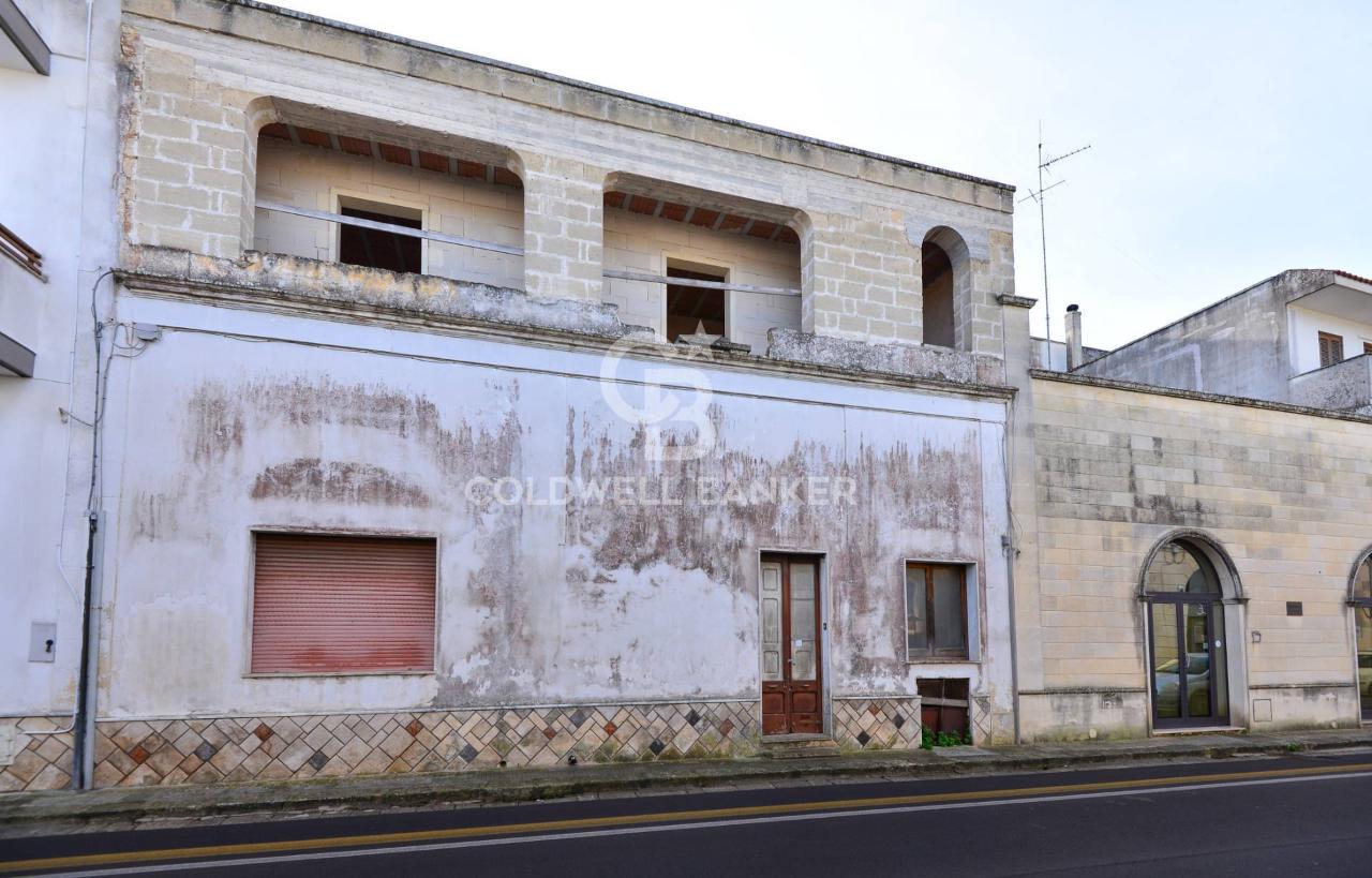 Casa de 5 habitaciónes en Calimera, Italy No. 144122