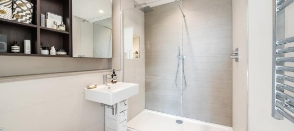 2 bedrooms Apartment in London, United Kingdom No. 7582 29