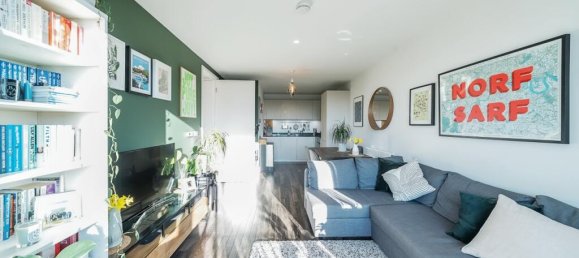 2 bedrooms Apartment in London, United Kingdom No. 7582 24