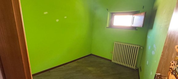 5 rooms House in Vaiano, Italy No. 11597 16