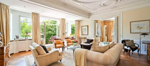 8غرفة فيلا في Baden-Baden, Germany رقم 90478 3