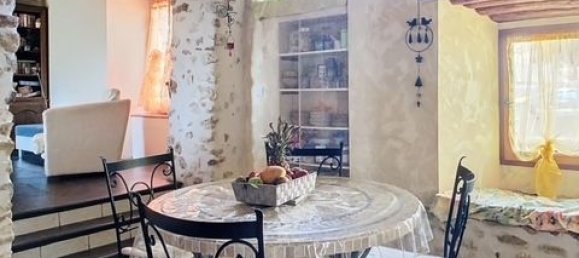 2 Schlafzimmer Haus in Coulonges-Cohan, France, Nr. 251984 5