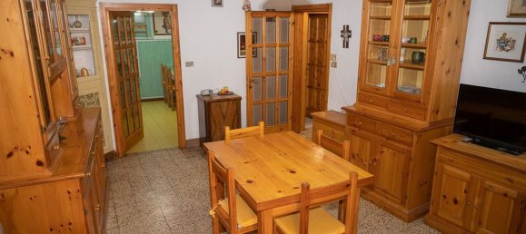 Casa de 5 habitaciónes en Comunanza, Italy No. 255273 7