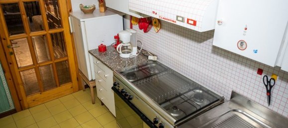 Casa de 5 habitaciónes en Comunanza, Italy No. 255273 9