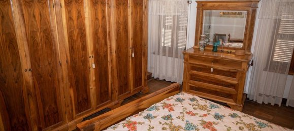 Casa de 5 habitaciónes en Comunanza, Italy No. 255273 13